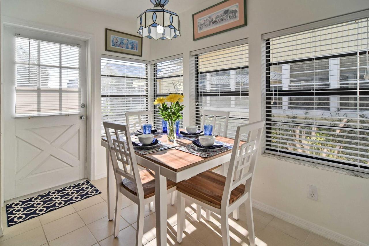Indian Shores Cottage With Cabana - Steps To Beach! Clearwater Beach Exteriör bild