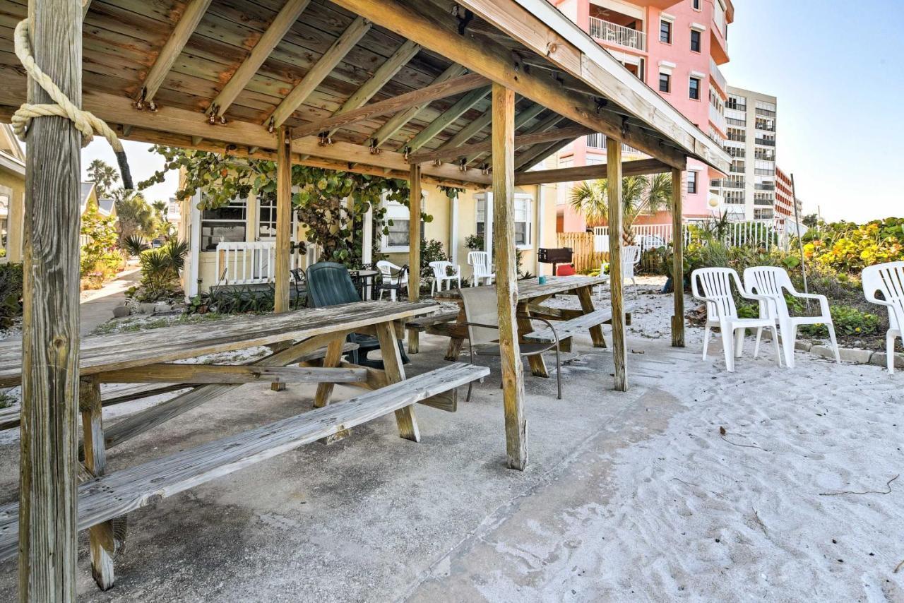 Indian Shores Cottage With Cabana - Steps To Beach! Clearwater Beach Exteriör bild