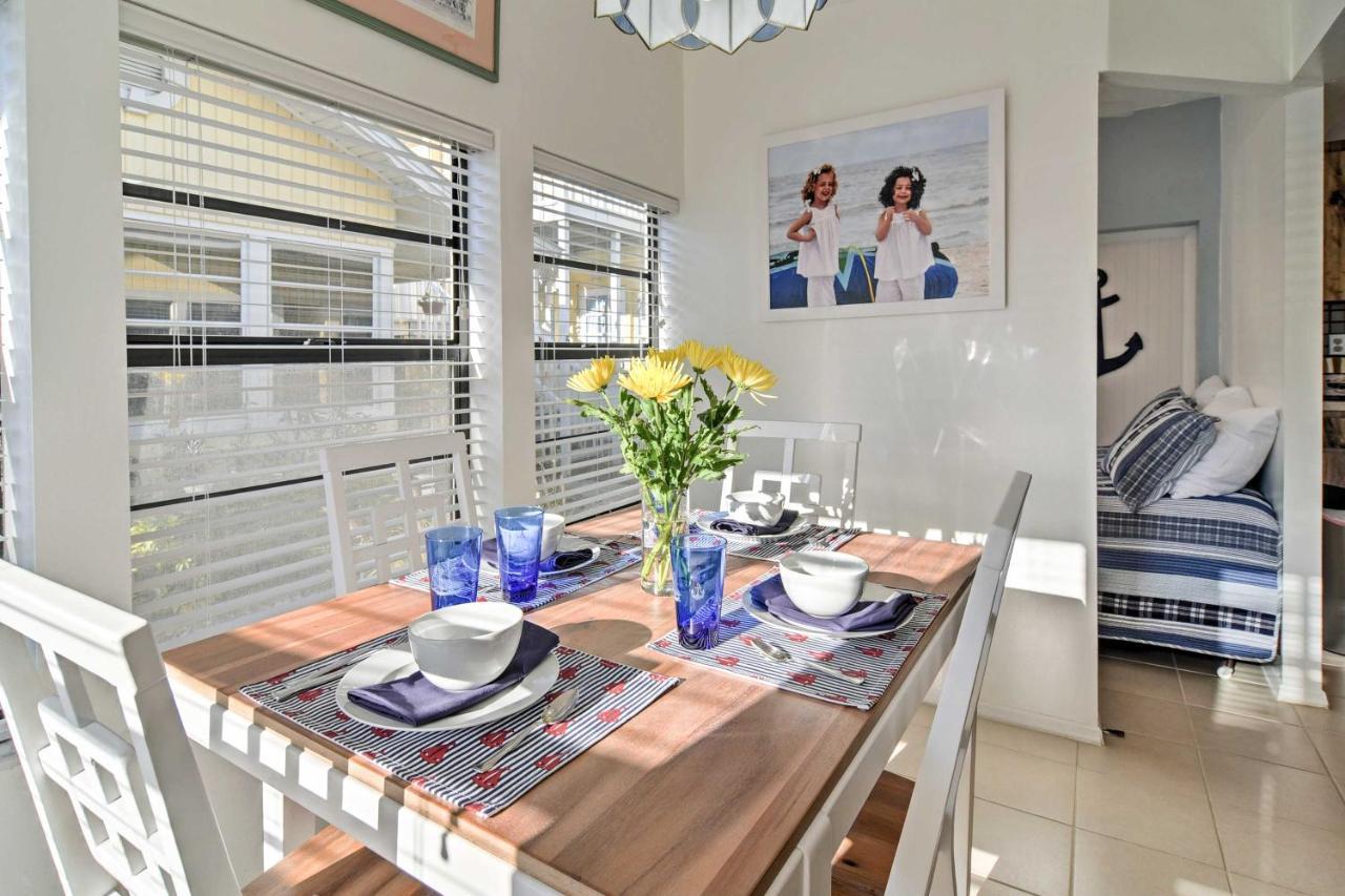 Indian Shores Cottage With Cabana - Steps To Beach! Clearwater Beach Exteriör bild