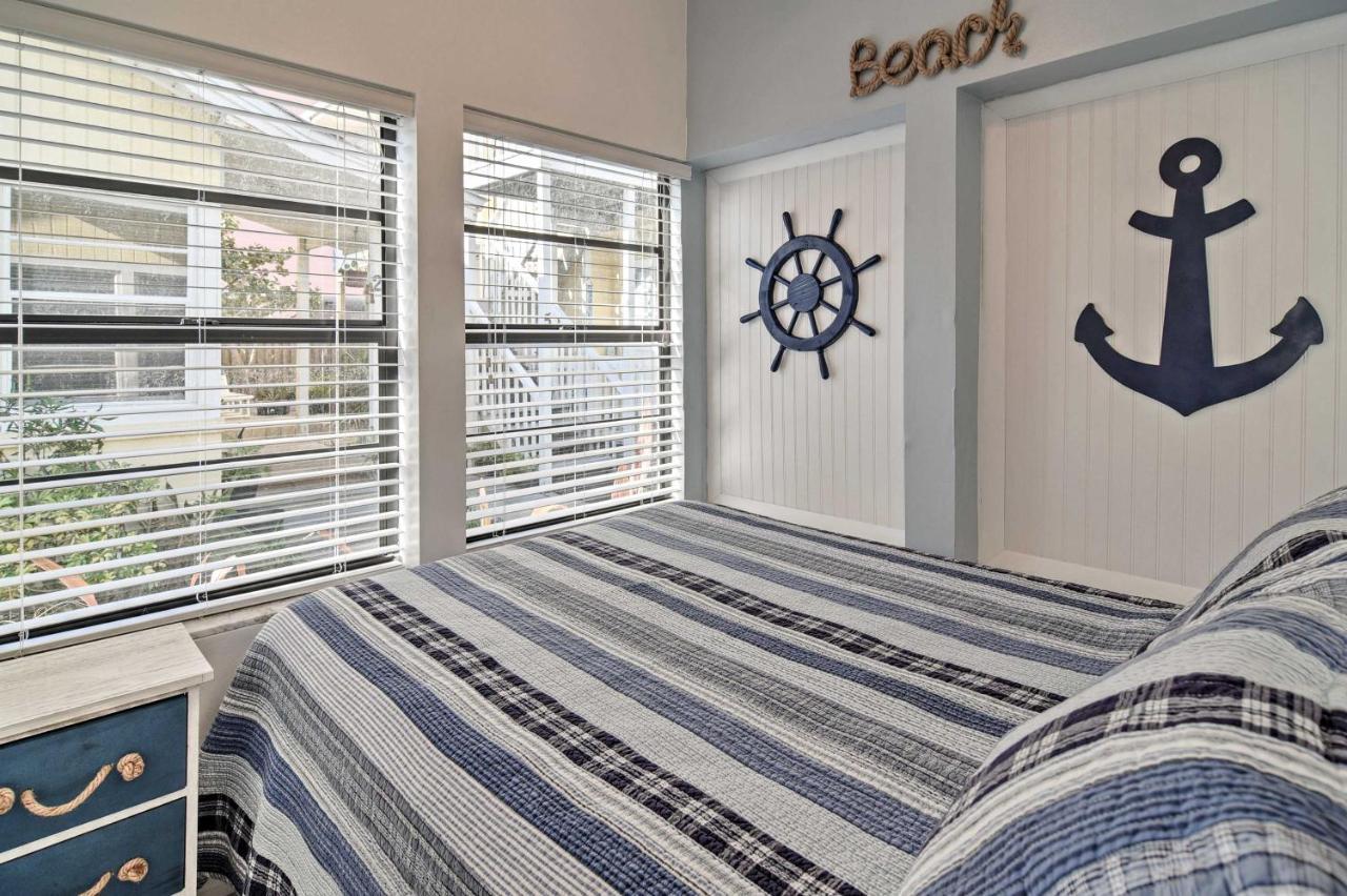 Indian Shores Cottage With Cabana - Steps To Beach! Clearwater Beach Exteriör bild
